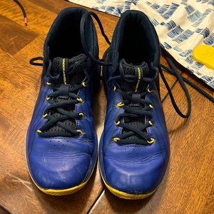 Under Armour Basketball sneakers